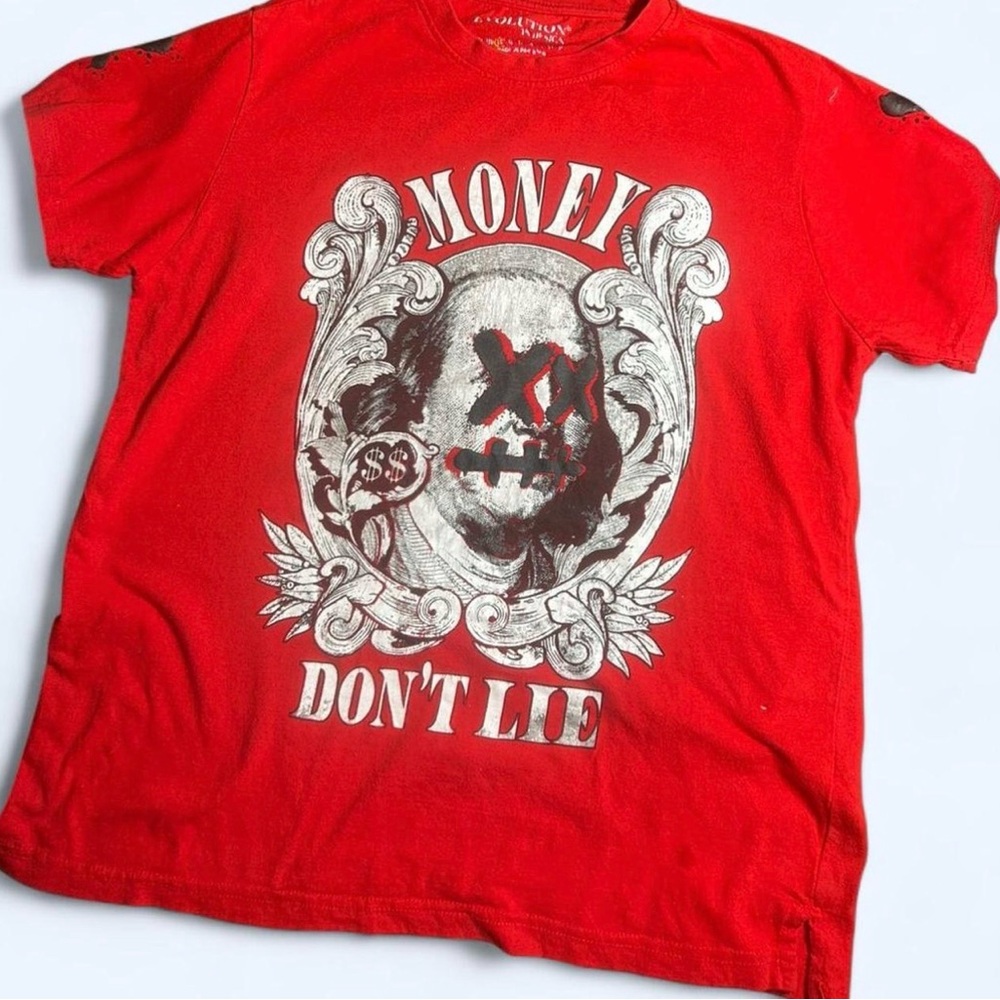 Men’s tops lot/Red Graphic Crewneck T-Shirt - "Money Don't Lie"